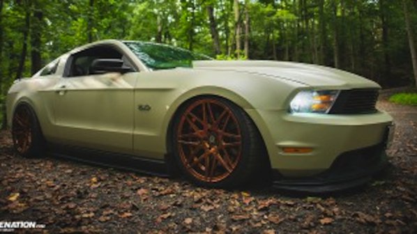 Един много силен Mustang