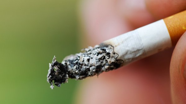Официално: БСП внесоха закон за отмяна на забраната за пушене
