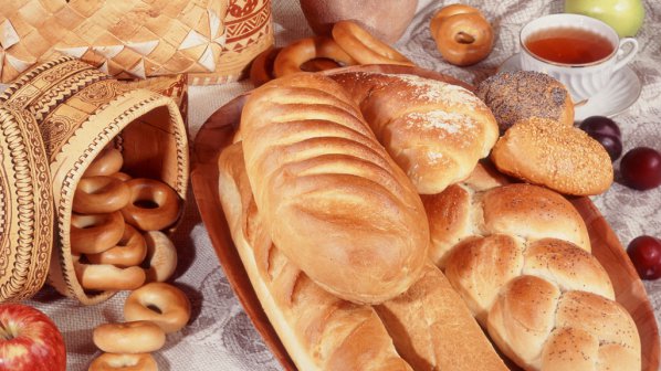 3200 кила отровен хляб иззеха в Неапол