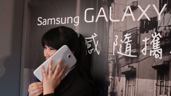 Тайван глоби Samsung заради фалшиви онлайн коментари