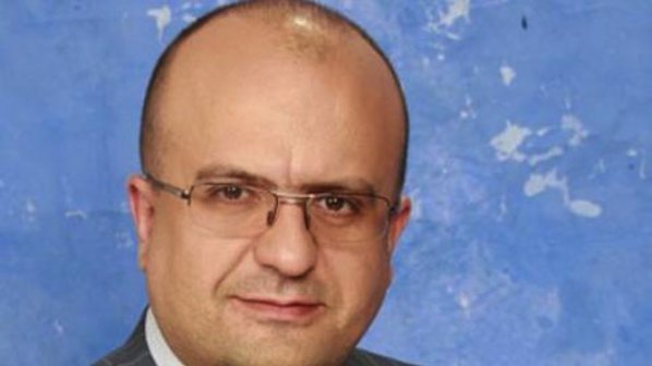 Депутатът Камен Костадинов най-вероятно ще наследи Христо Бисеров