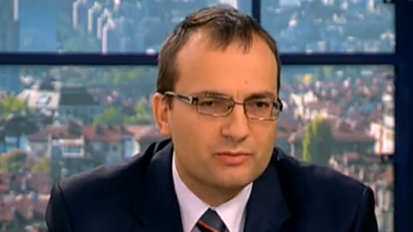Мартин Димитров към Георги Кадиев: Водите ни към катастрофа (видео)
