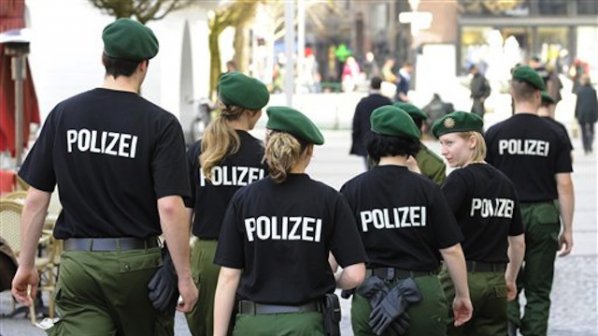 Арестуваха ченге убиец-канибал в Германия