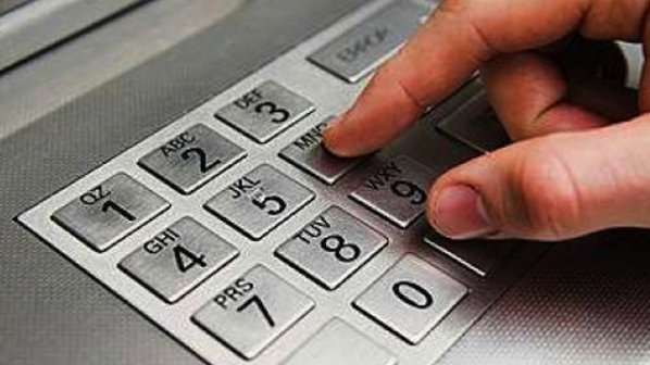 Трима българи бяха задържани за източване на банкомати в Къркларели