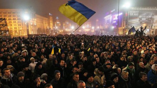 Европейските политици стимулират протестните акции в Украйна