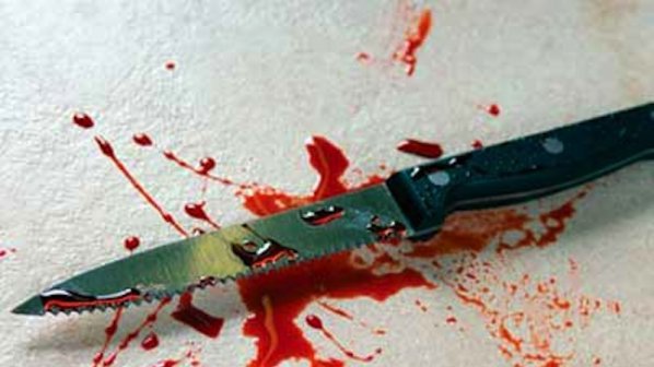 Жена нападна с нож съседка в Правда