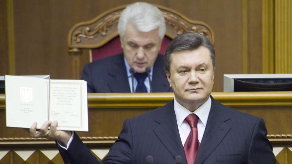 Украинският президент: Руският заем има едно единствено условие