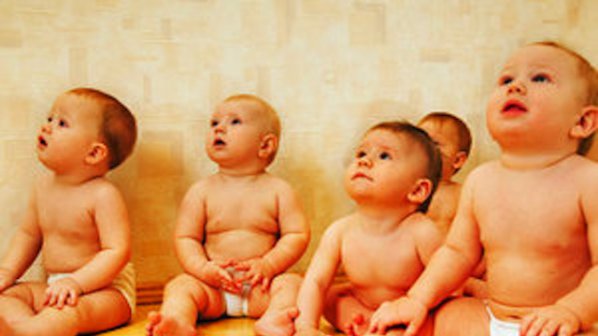 3 000 бебета по-малко в сравнение с 2012 г.