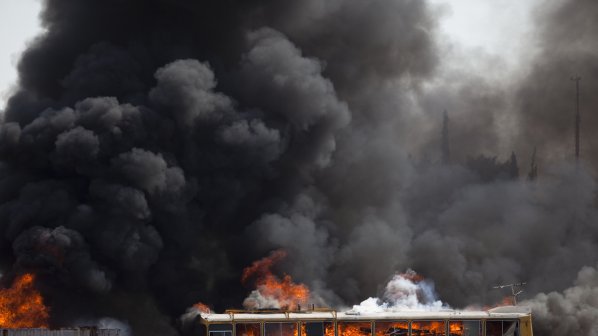 Бомба избухна пред сграда на египетското разузнаване