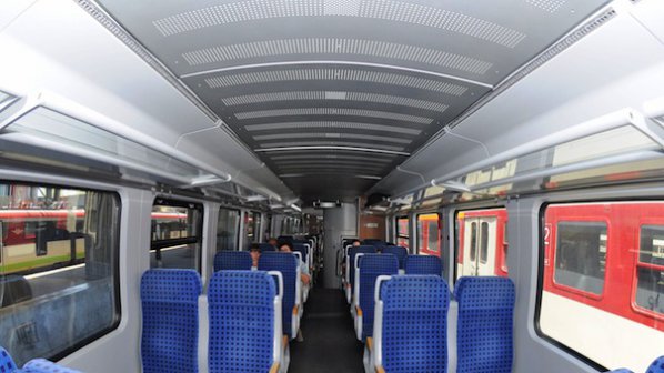 Пускат допълнителни вагони във влаковете по празниците