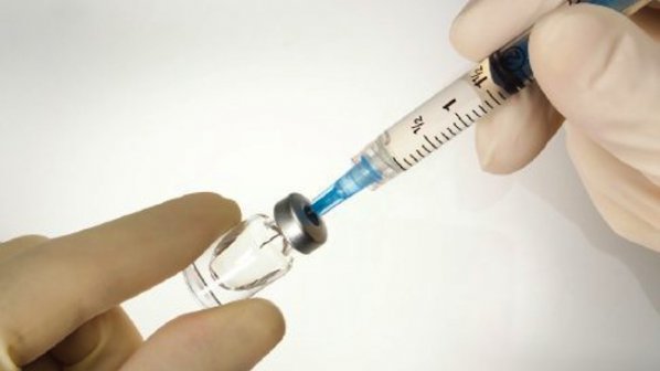 Седем деца починаха в Китай след ваксина срещу хепатит B