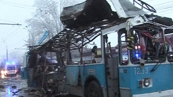 Паника във Волгоград, жертвите от атентатите станаха 33
