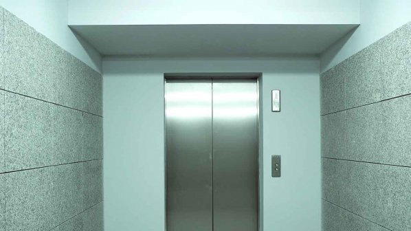 80 000 от асансьорите в страната са за подмяна