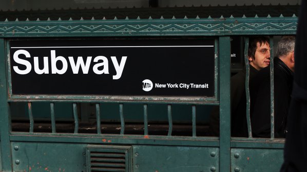 Бездомник осъди нюйоркското метро за $1,9 млн.