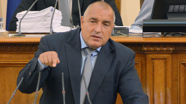 Борисов: Правителството ни разделя по партии, религии и по населени места