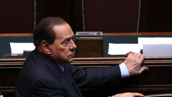 Съдят Берлускони за корумпиране на сенатор