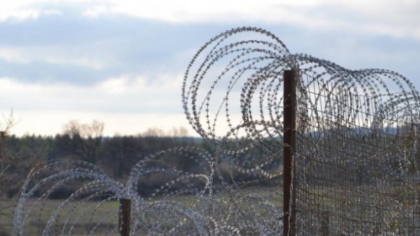 ГЕРБ: Оградата по границата с Турция е оскъпена двойно (видео)