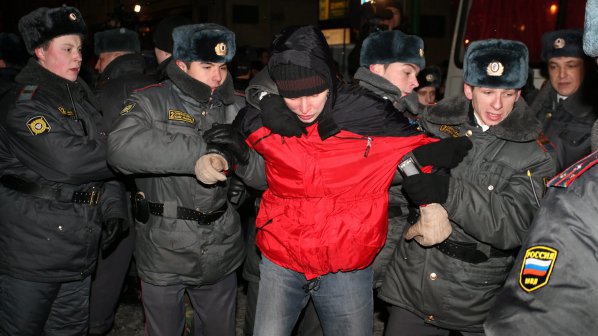 Арестуваха &quot;Пуси райът&quot; и лидери на опозицията в Москва