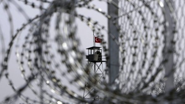 ГЕРБ внасят сигнал до Главния прокурор за оградата по турската граница