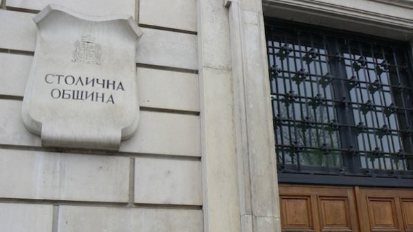 Прокурори търсят в общината връзка на фирми с Бойко Борисов и Орлин Алексиев