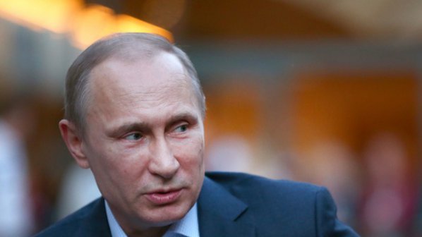 Путин обсъди по телефона с европейски лидери обстановката в Украйна