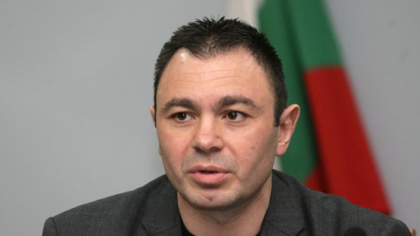Светлозар Лазаров: Продължава проверката срещу Орлин Алексиев