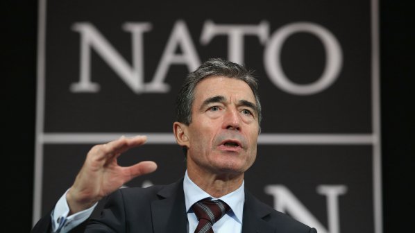 НАТО: Кризата в Украйна ни принуджава да вдигнем разходите