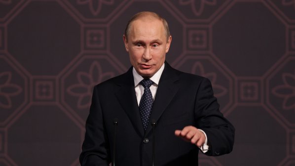 Владимир Путин: Има възможност за изпращане на армия в Украйна (обновена)
