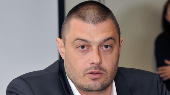 Бареков заплаши БСП: Ще ги блокирам на Боровец! Йовчев да подаде оставка