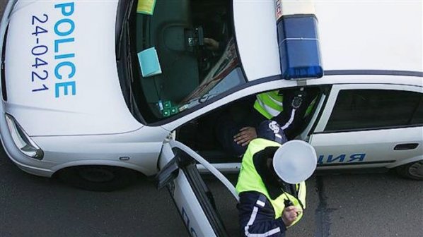 Пиян шофьор помете няколко паркирани коли в Шумен