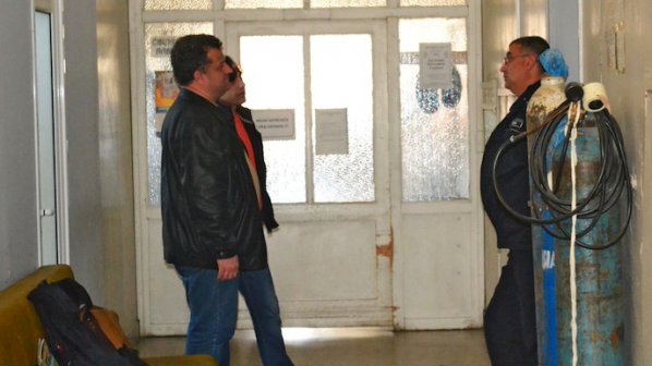 Съдът остави за постоянно в ареста стрелеца от Лясковец (снимки)