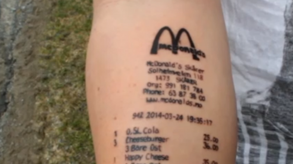 Тийнейджър си татуира касова бележка от McDonald's