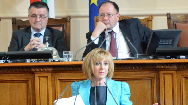 Манолова преброи 10 грешки в законопроекта на ГЕРБ за промяна на Изборния кодекс