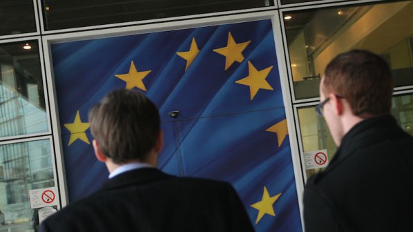 Шестима еврокомисари излизат в предизборен отпуск