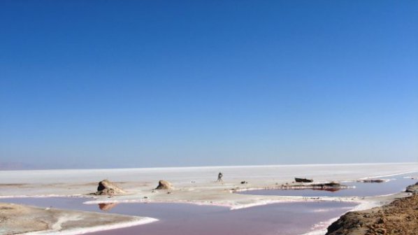 Соленото езеро Шот ал Джарид