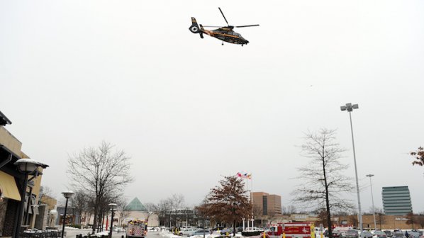 Хеликоптер се стовари върху болница в САЩ