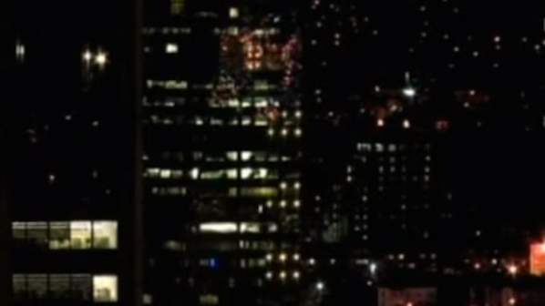 Разработиха &quot;Тетрис&quot; на 29-етажен небостъргач (видео)