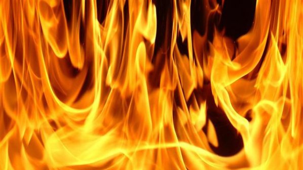 Пожар изпепели двама души в Пловдивско