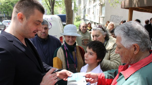 Бареков към варненци: Държавата е длъжник на бедните
