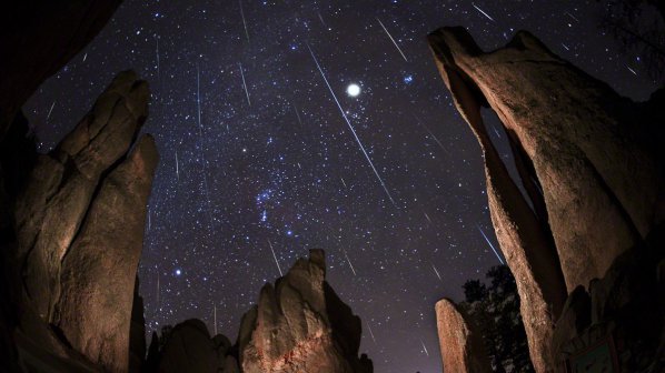 Наблюдаваме първия пролетен звездопад – Лиридите