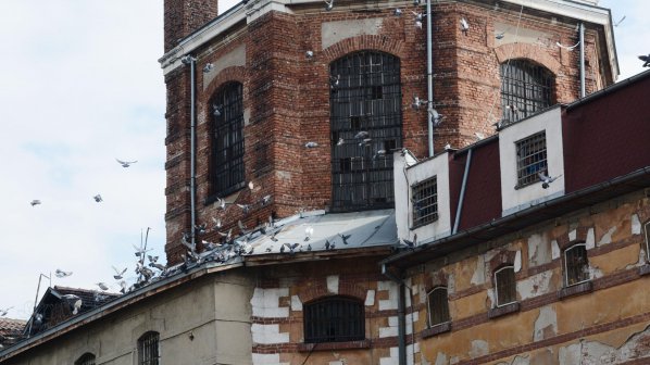 Строят нов затвор край София