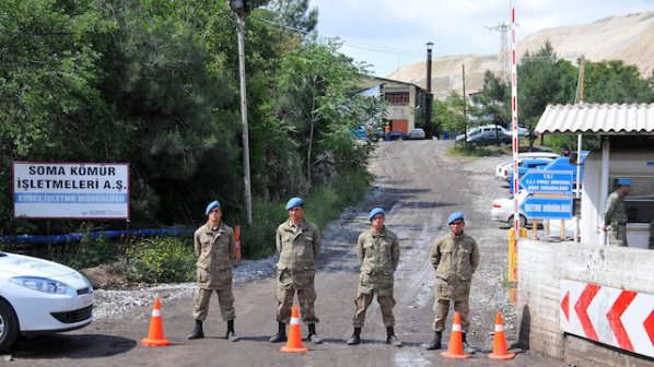 18 арестувани заради трагедията в турската мина
