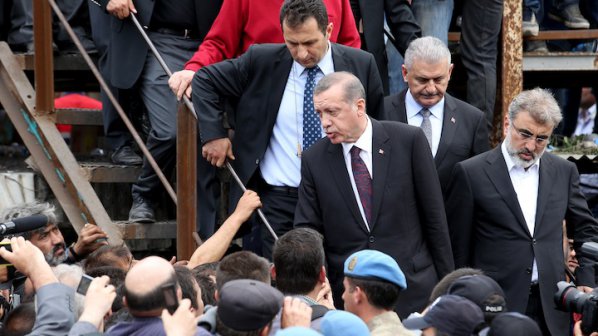 Безредици в Турция. Близки на миньорите нападнаха Ердоган (обновена+снимки)