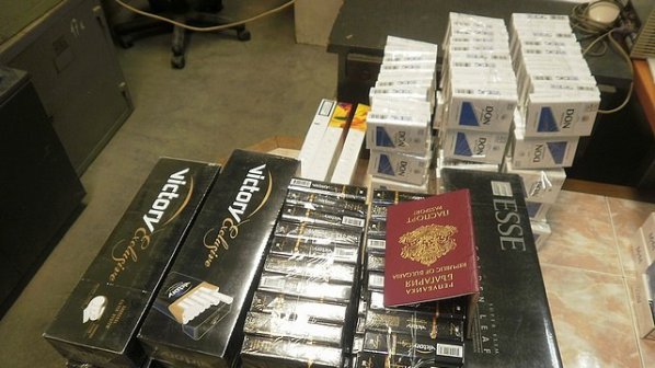 Хасковски полицаи задържаха 371 900 къса цигари без акциз