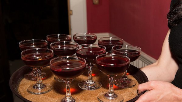 Производители на фалшив алкохол получиха доживотни присъди в Чехия