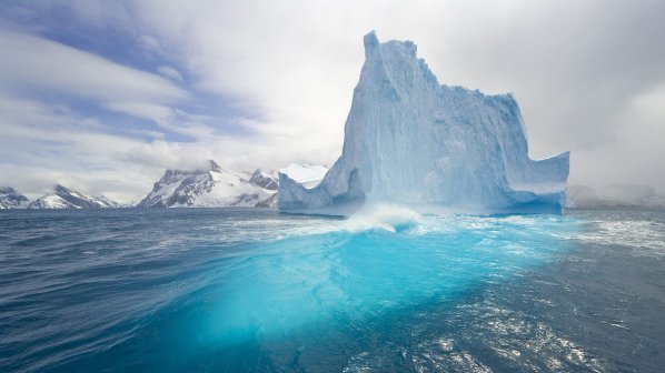 Учени откриха механизъм за управление на айсберги