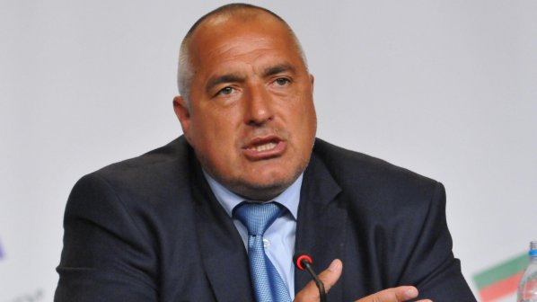 Борисов: Режимът на Станишев се притеснява от кметовете