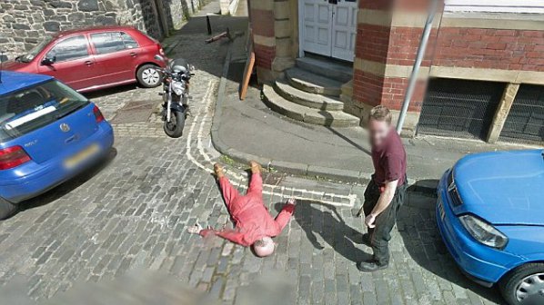 Шотландец инсценира убийство за Google Street View(снимки)