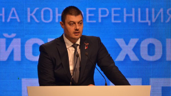 Бареков: Стана ясно, че нито ДПС, нито КТБ стоят зад &quot;България без цензура“