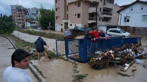 Три къщи са паднали след дъждовете в Добрич